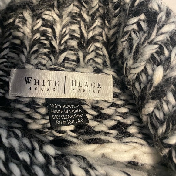 Women's Black and White Knit Poncho - Picture 3 of 4